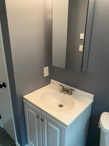 39 Deerfield Road Raymond NH 03077