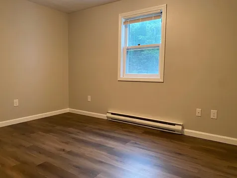 39 Deerfield Road Raymond NH 03077
