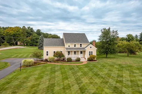 1 Bartlett Road Stratham NH 03885