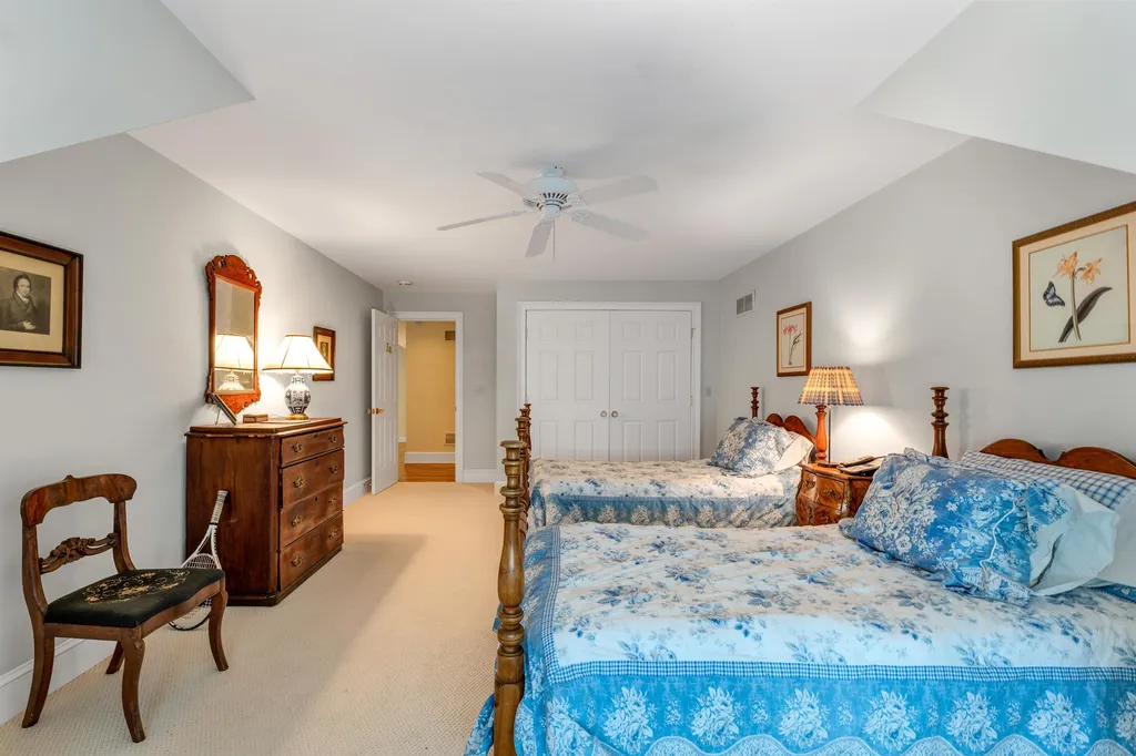 108 Pine Needle Lane Moultonborough NH 03254