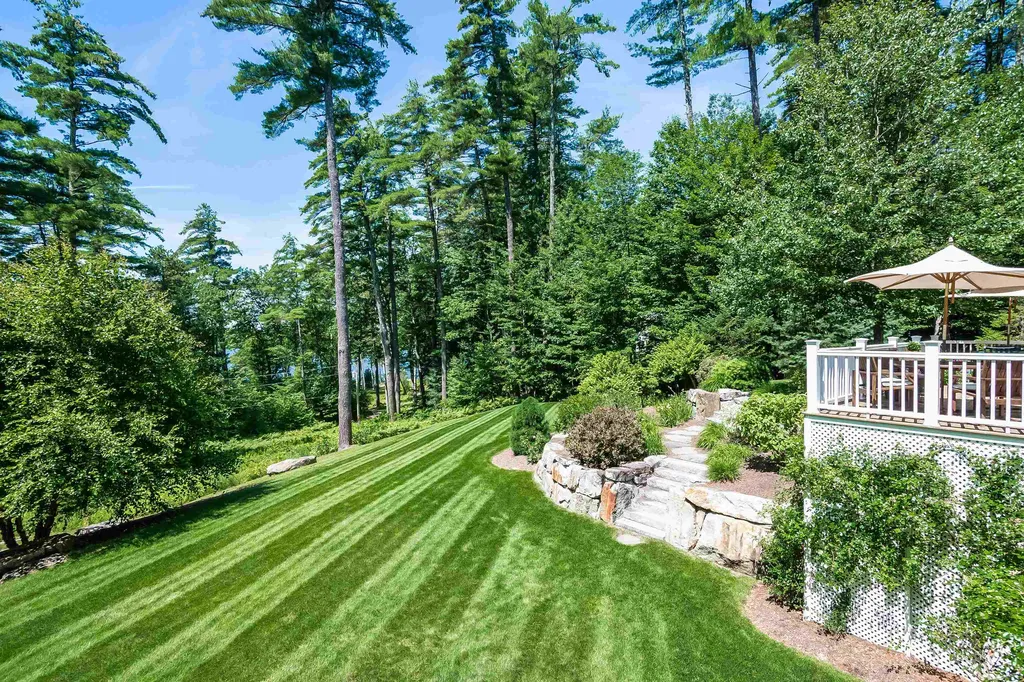 108 Pine Needle Lane Moultonborough NH 03254