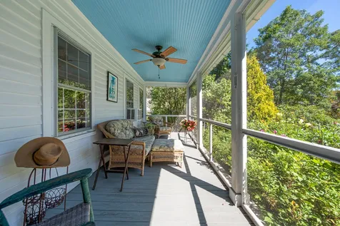 132 North Main Street Wolfeboro NH 03894