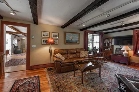 132 North Main Street Wolfeboro NH 03894