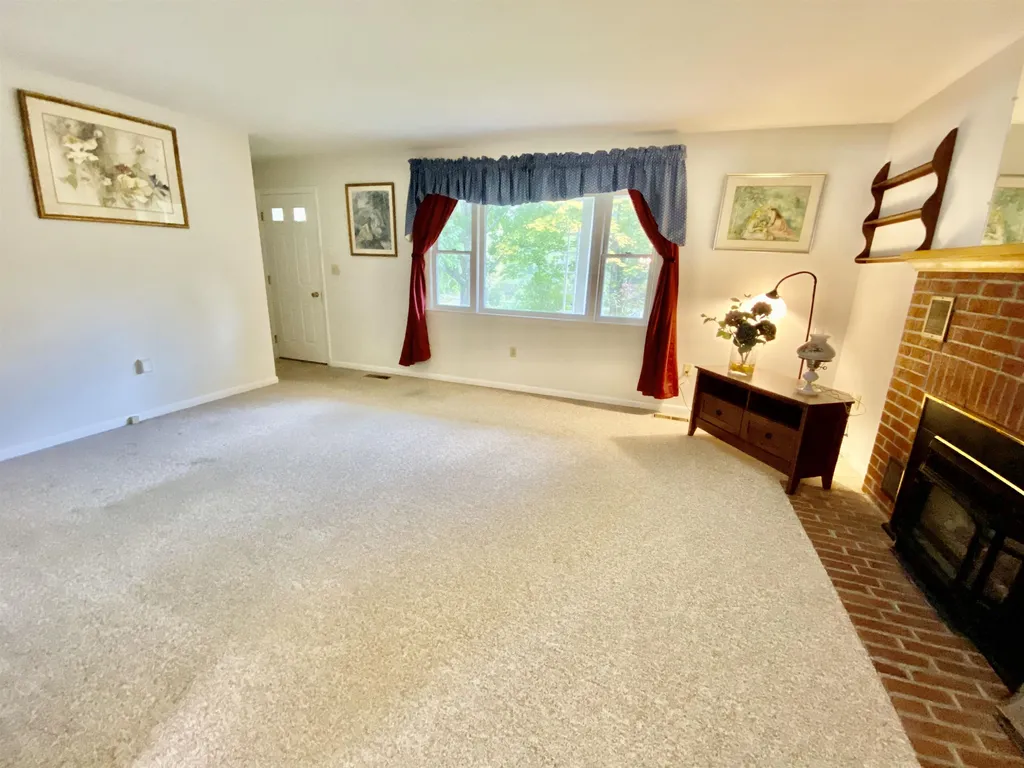 880 College Hill Road Woodstock VT 05091