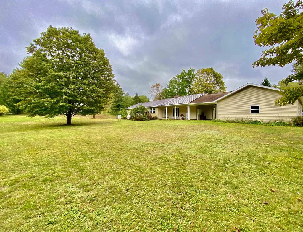 880 College Hill Road Woodstock VT 05091