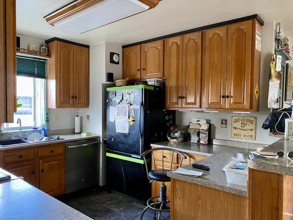 156 Merrimack Street Manchester NH 03103