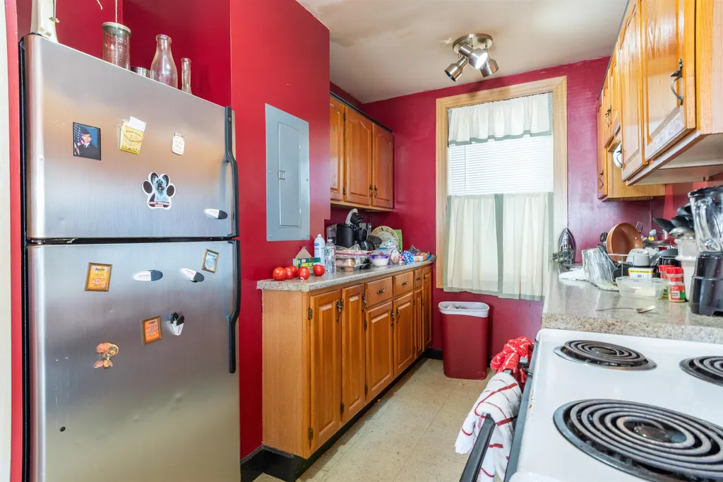156 Merrimack Street Manchester NH 03103