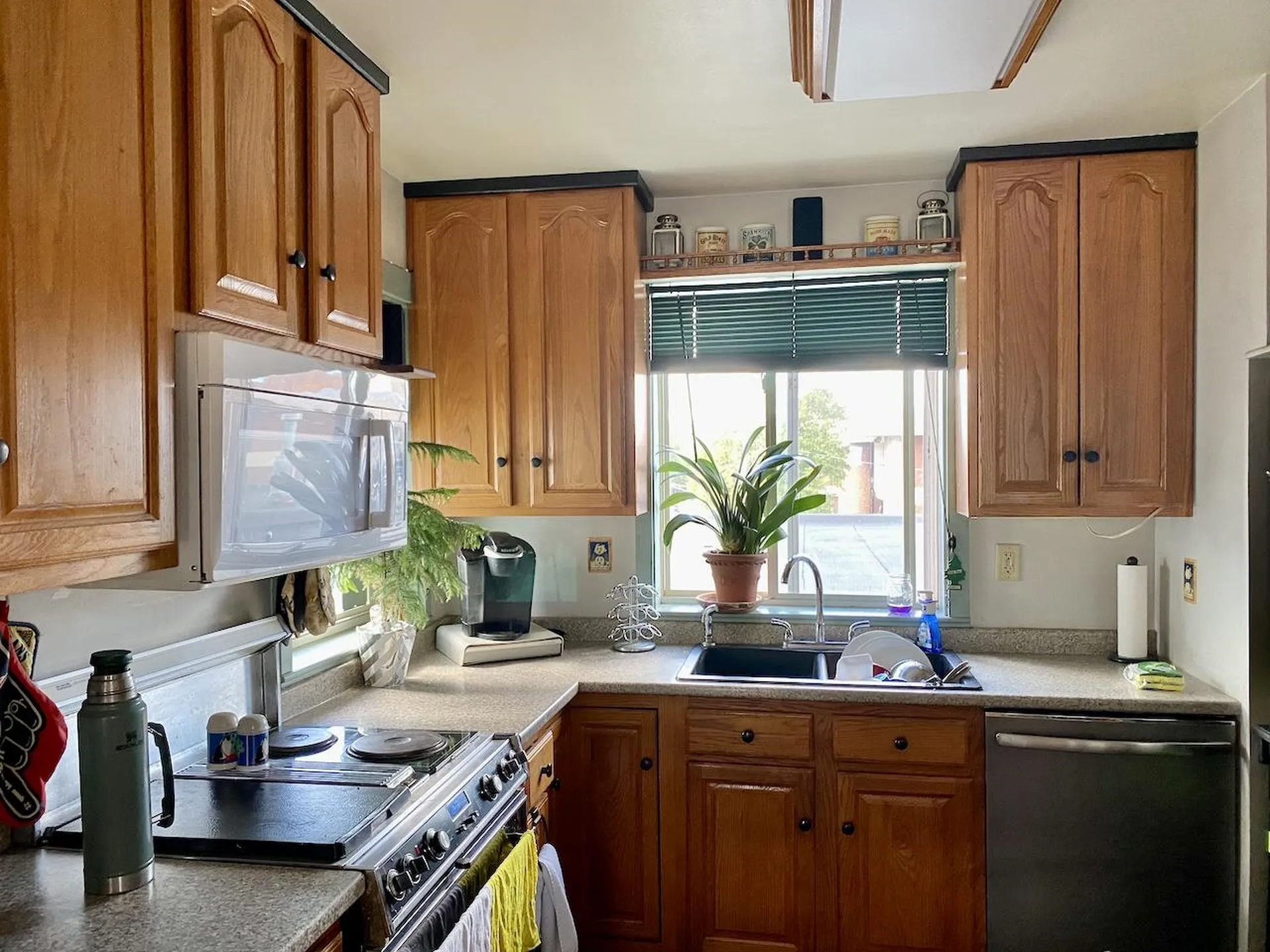 156 Merrimack Street Manchester NH 03103