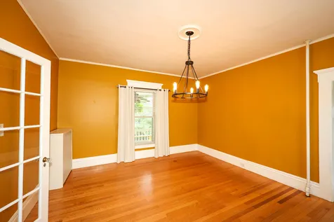 135 Brook Street Manchester NH 03104