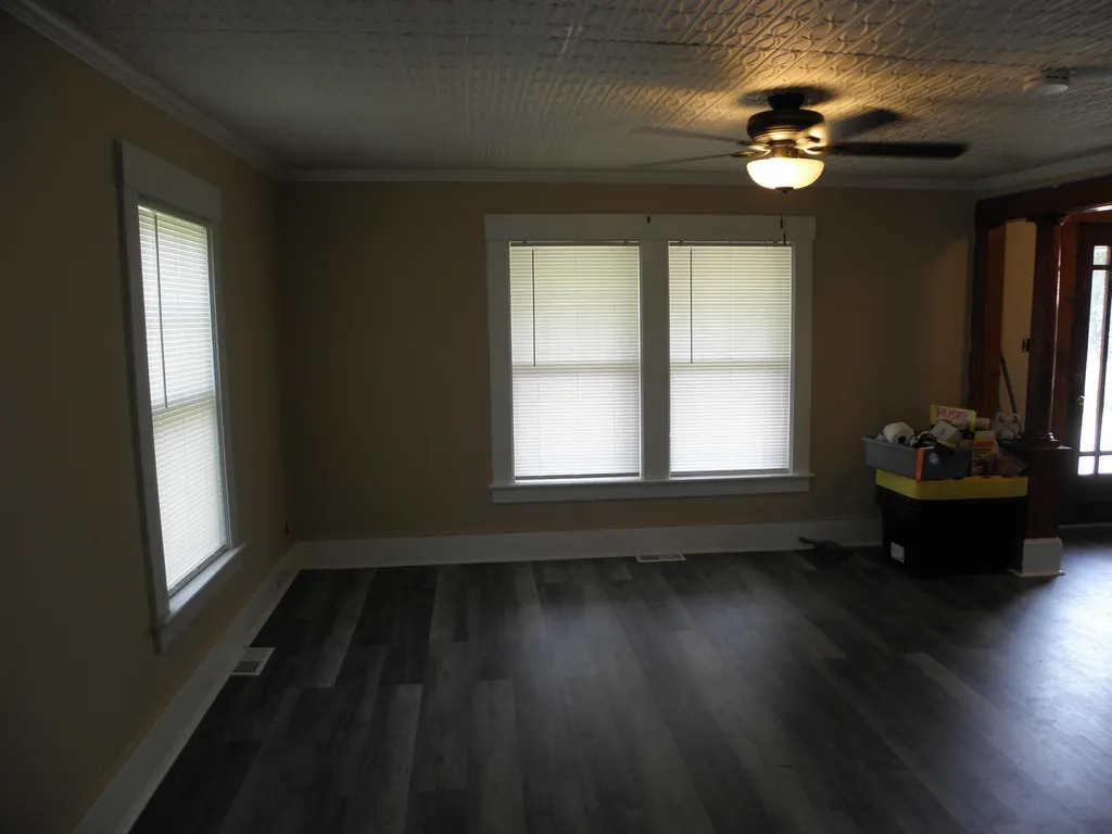 26 Barrett Street Lisbon NH 03585