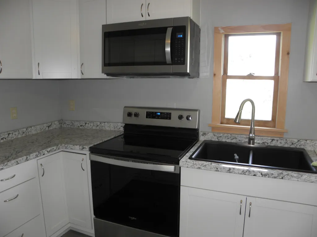 26 Barrett Street Lisbon NH 03585