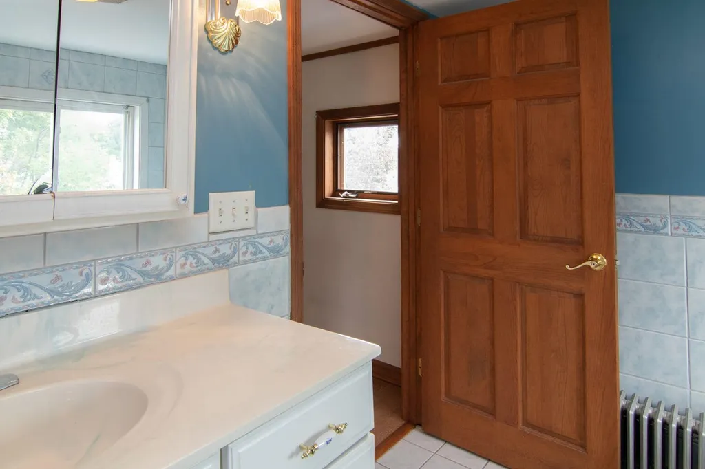 5 North Street Rochester NH 03867-1226