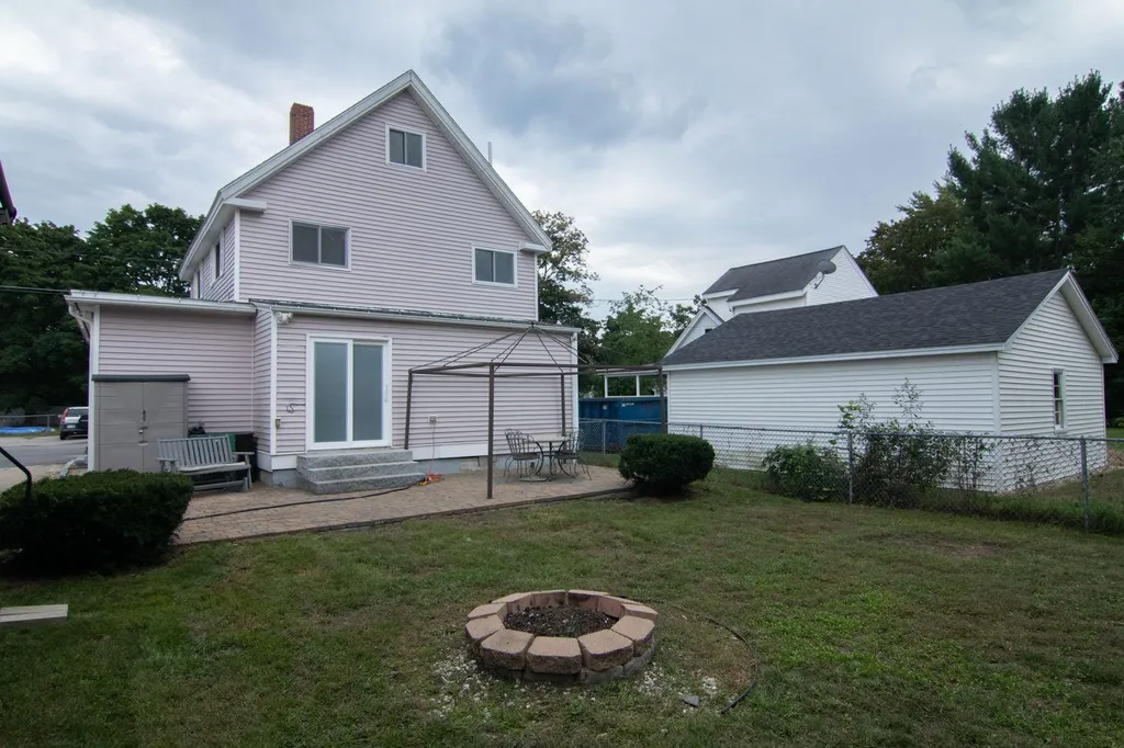 5 North Street Rochester NH 03867-1226
