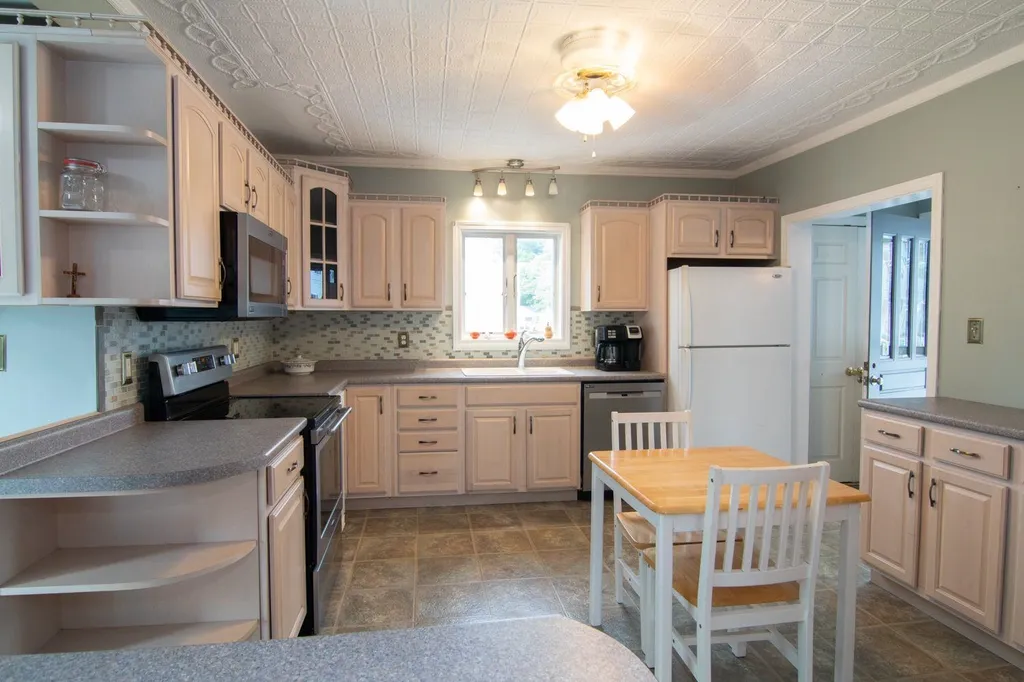 5 North Street Rochester NH 03867-1226