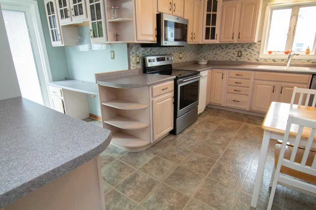 5 North Street Rochester NH 03867-1226