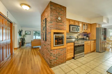 32 Lewis Street Laconia NH 03246
