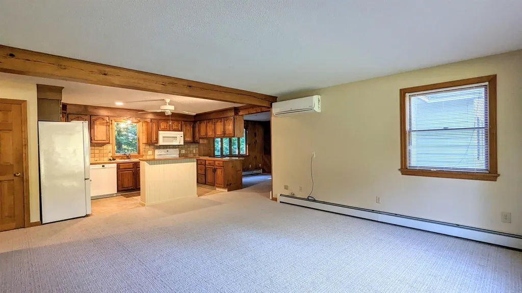 80 Cottonwood Avenue Laconia NH 03246