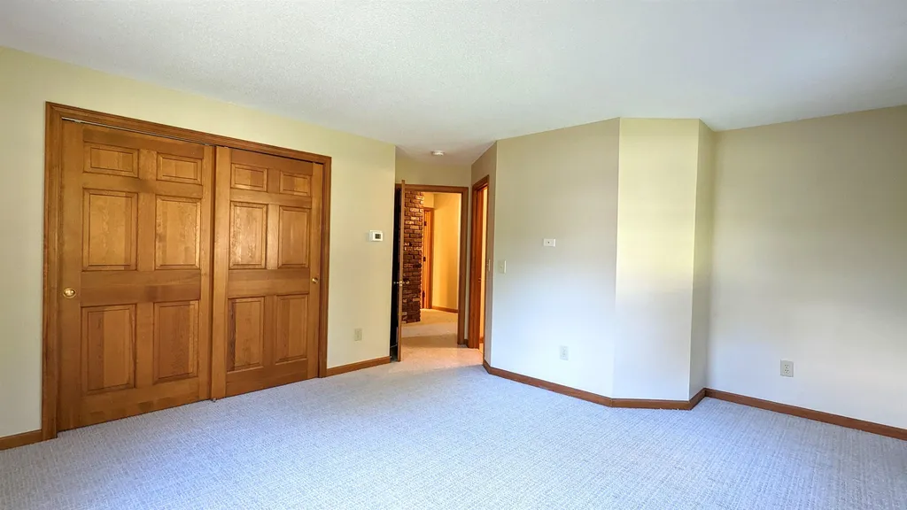 80 Cottonwood Avenue Laconia NH 03246