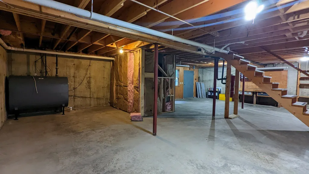 80 Cottonwood Avenue Laconia NH 03246