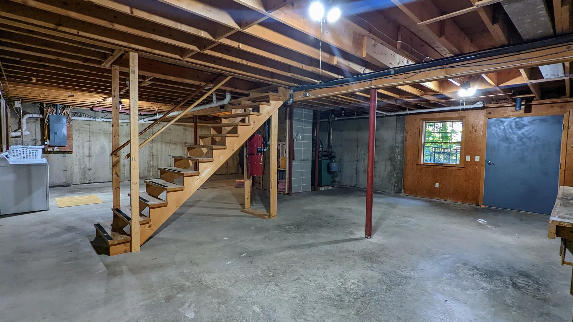 80 Cottonwood Avenue Laconia NH 03246