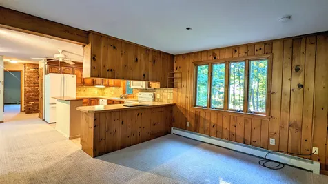 80 Cottonwood Avenue Laconia NH 03246
