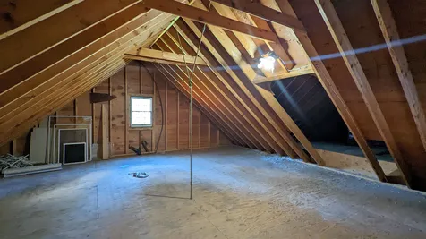 80 Cottonwood Avenue Laconia NH 03246