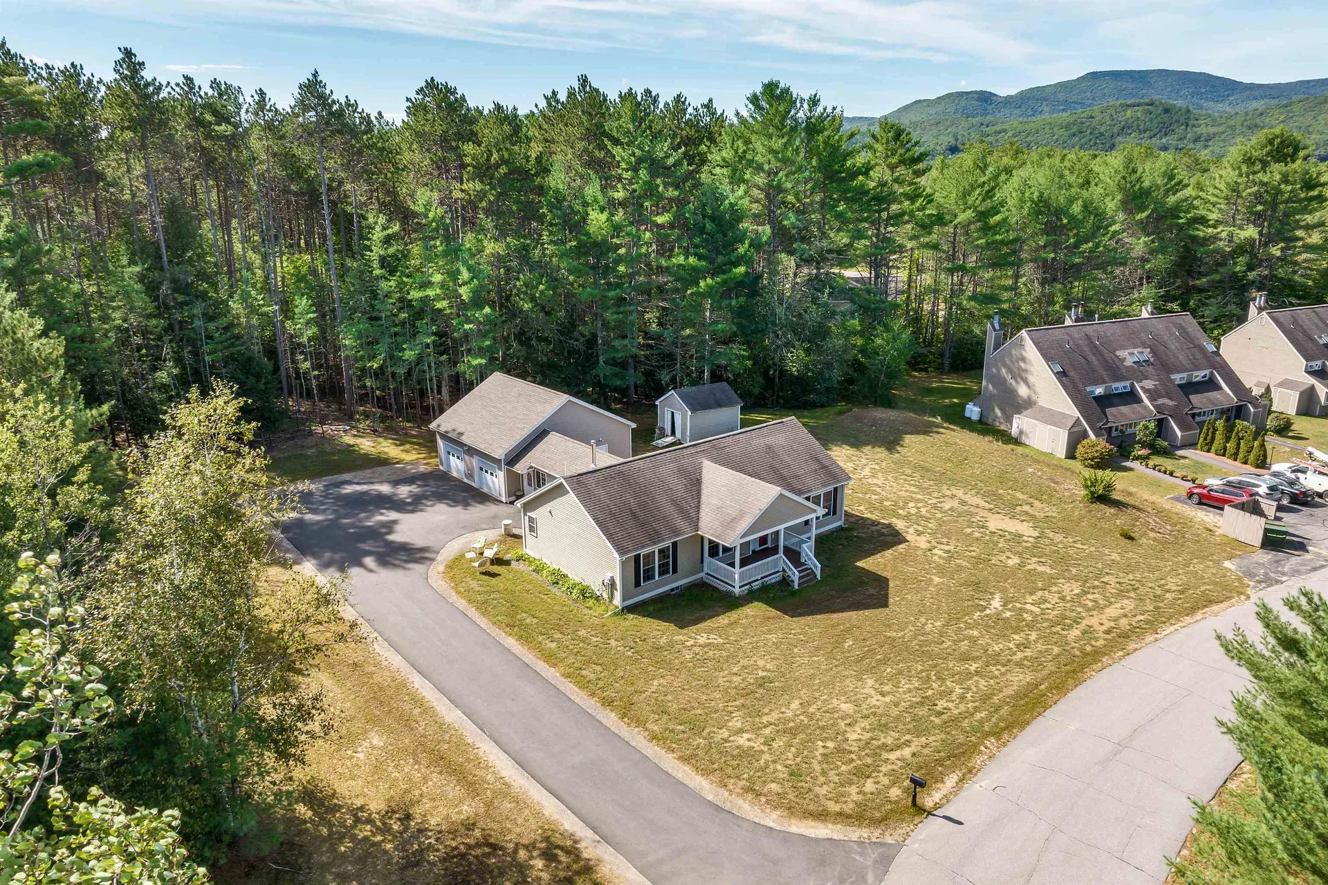 8 Nash Drive Ashland NH 03217