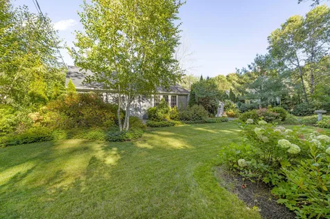 195 Shaker Street New London NH 03257