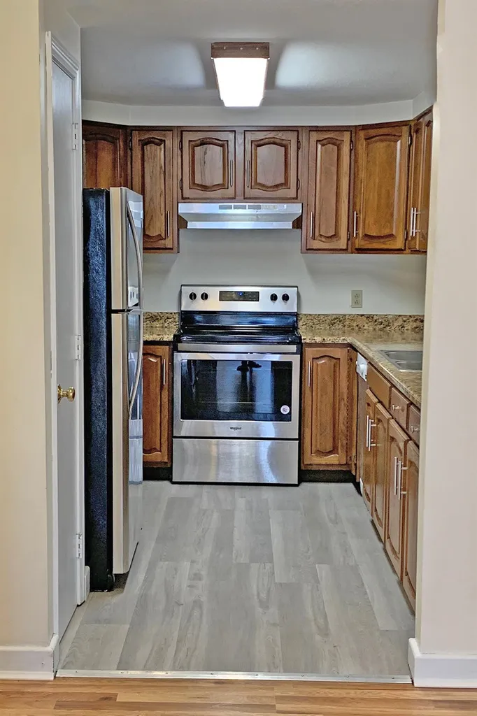 647 Bugbee Street Hartford VT 05001