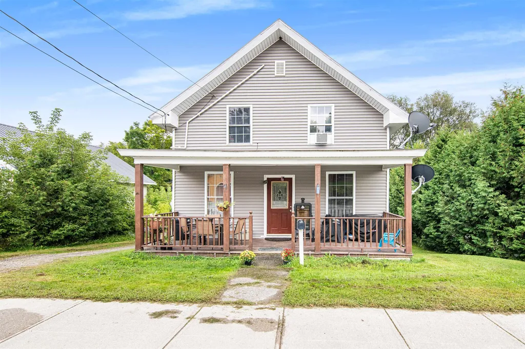 56 Province Street Richford VT 05476