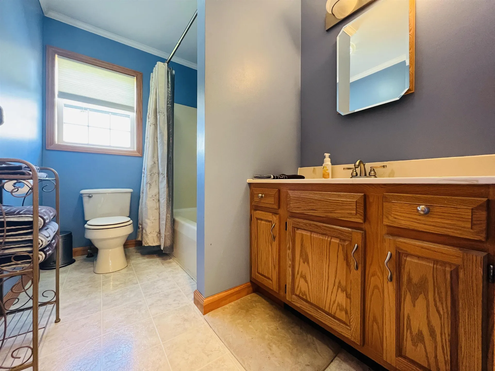2069 Lakeview Drive North Hero VT 05474