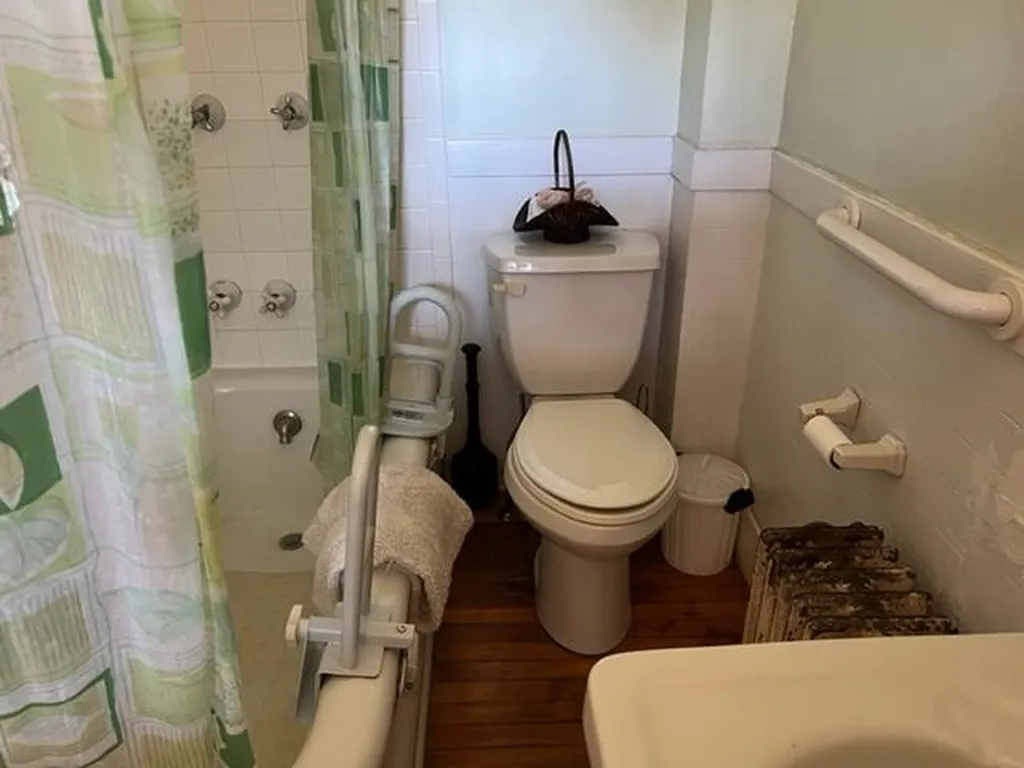 36 Chestnut Street Brattleboro VT 05301