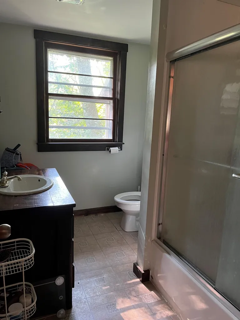 48 Legion Road Newfane VT 05345