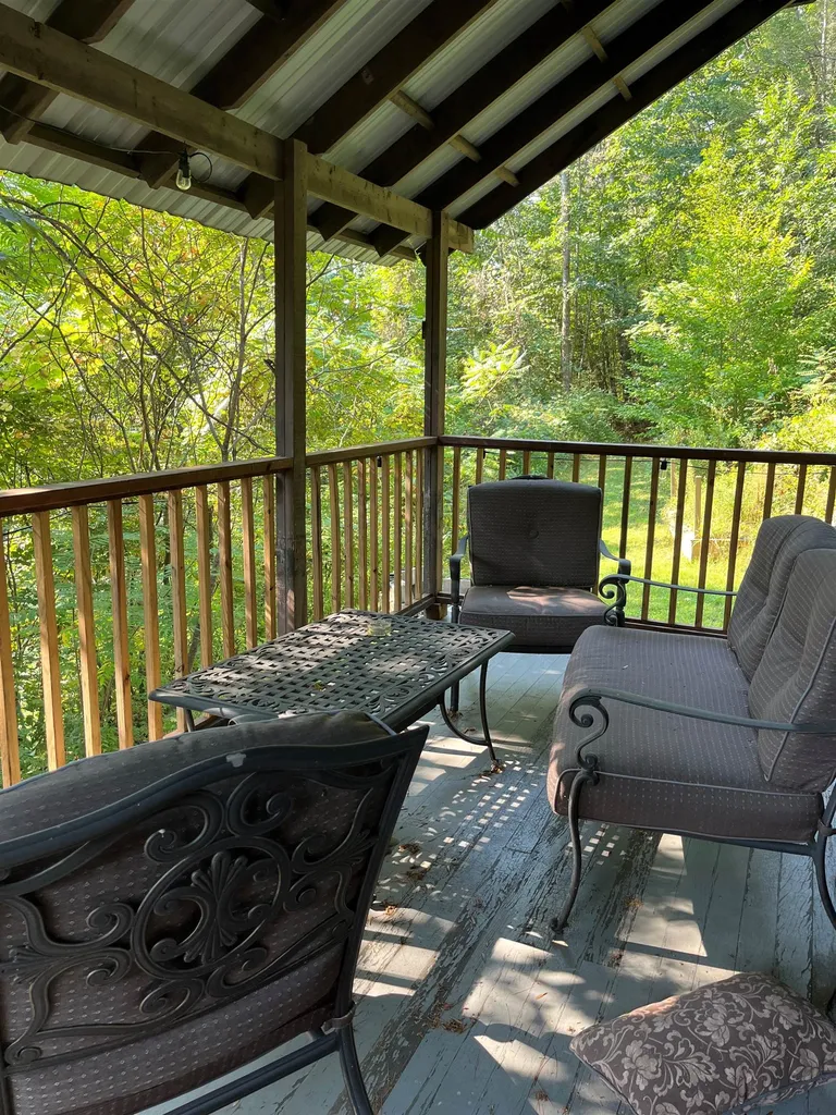 48 Legion Road Newfane VT 05345