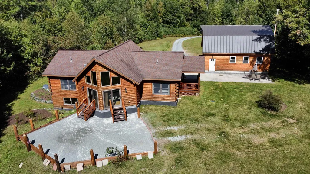 675 Boltonville Road Ryegate VT 05069