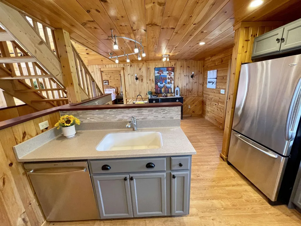 675 Boltonville Road Ryegate VT 05069