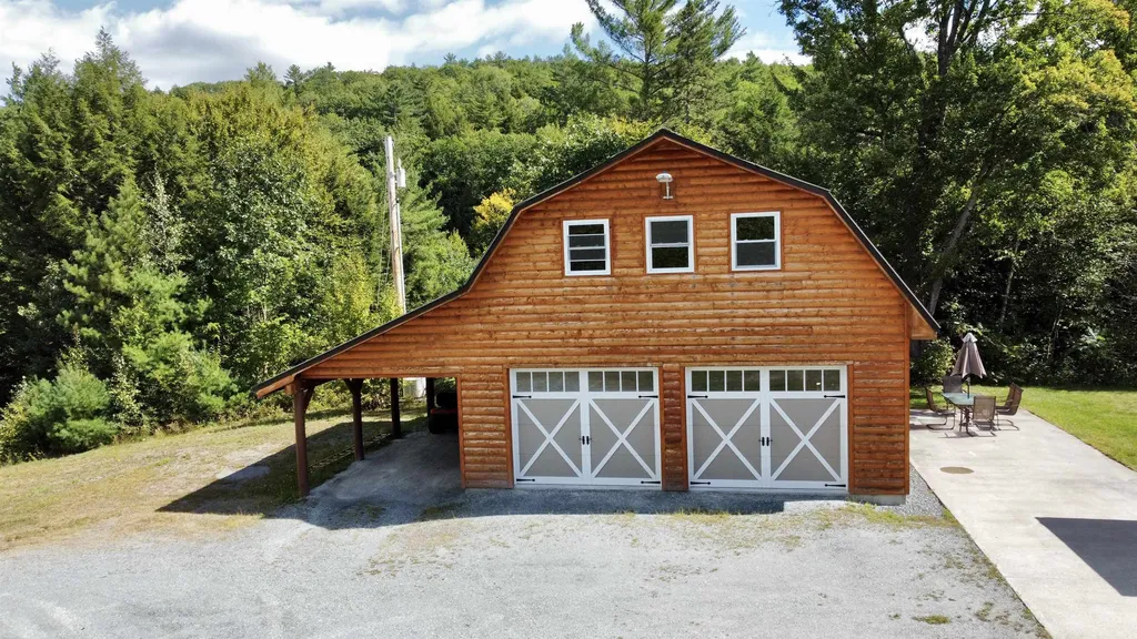 675 Boltonville Road Ryegate VT 05069