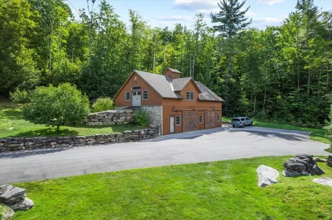 2989 Under The Mountain Road Londonderry VT 05155