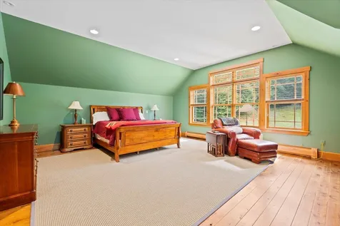 2989 Under The Mountain Road Londonderry VT 05155