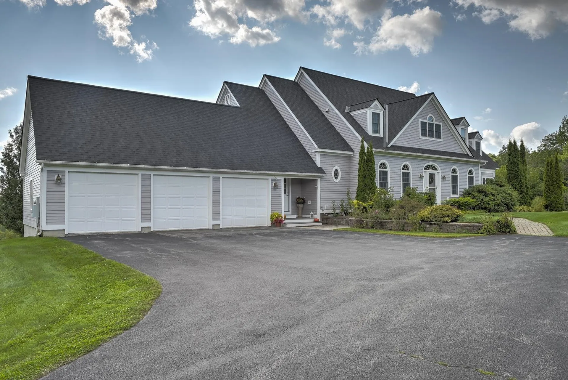 5 Lennon Lane Walpole NH 03608