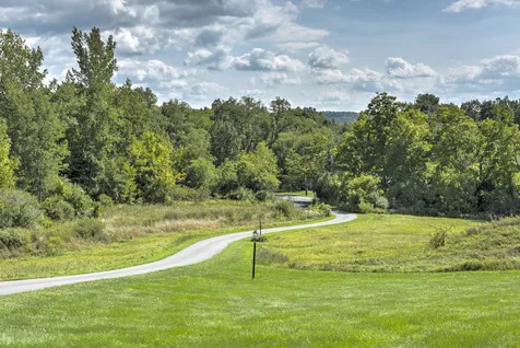 5 Lennon Lane Walpole NH 03608