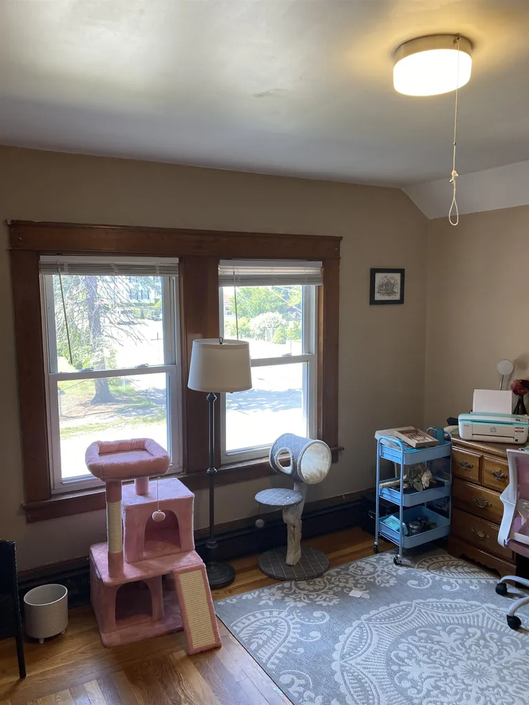 233 Blucher Street Manchester NH 03102