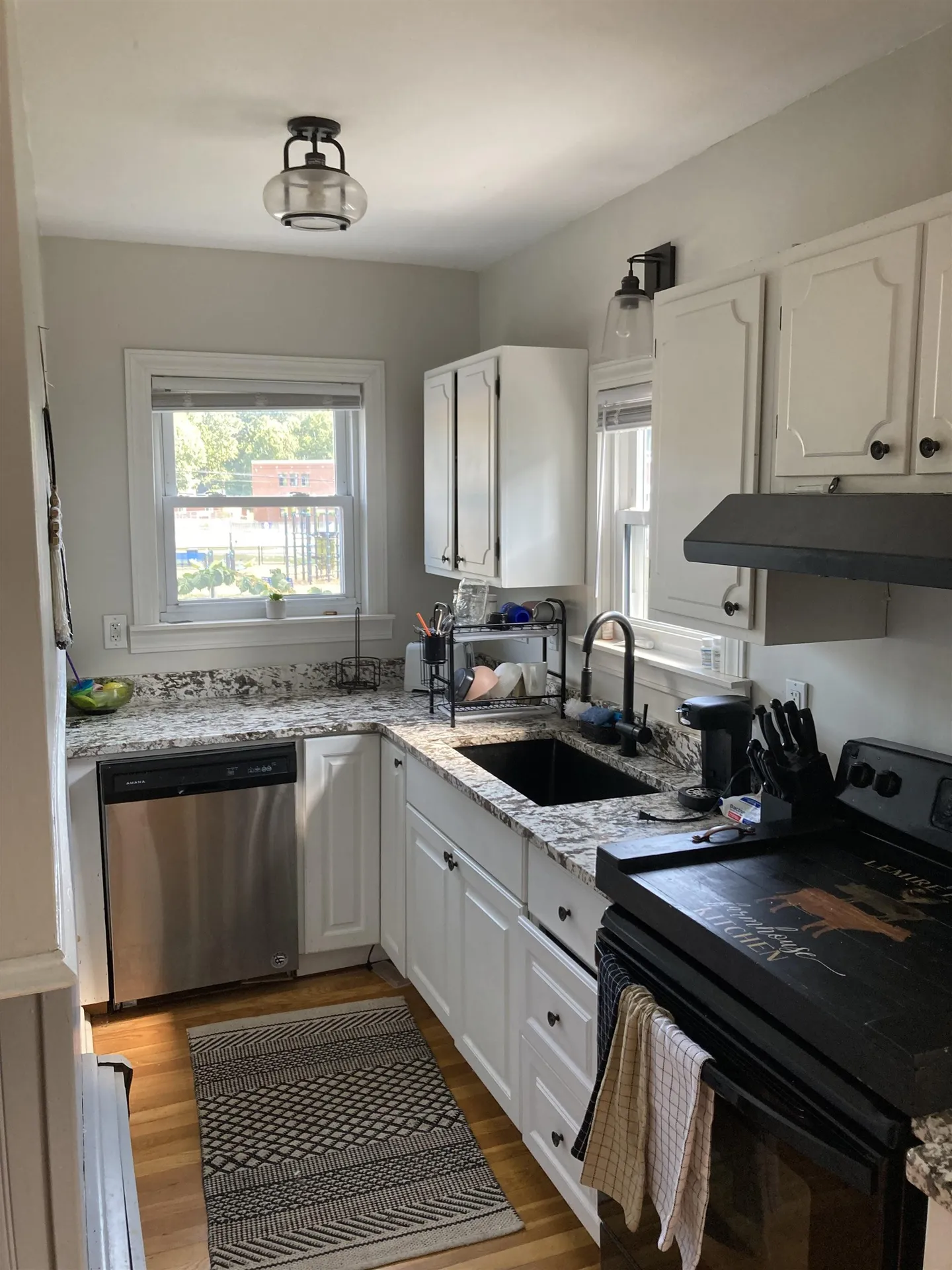 233 Blucher Street Manchester NH 03102