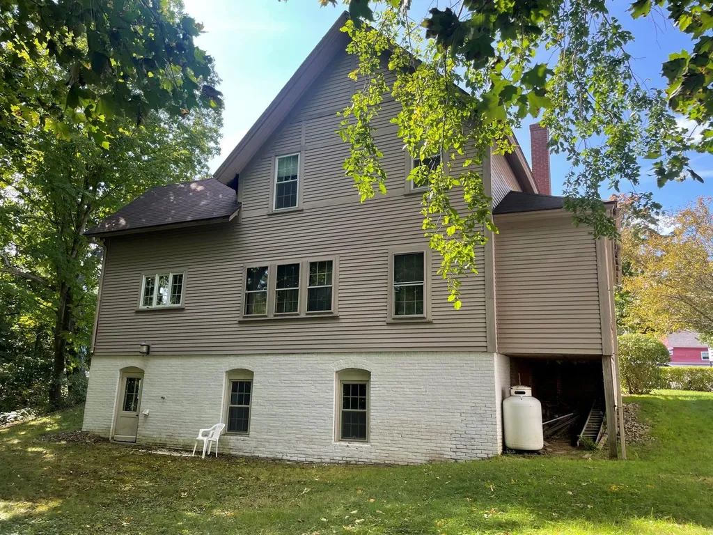 36 Central Square Troy NH 03465