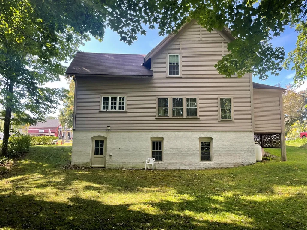 36 Central Square Troy NH 03465