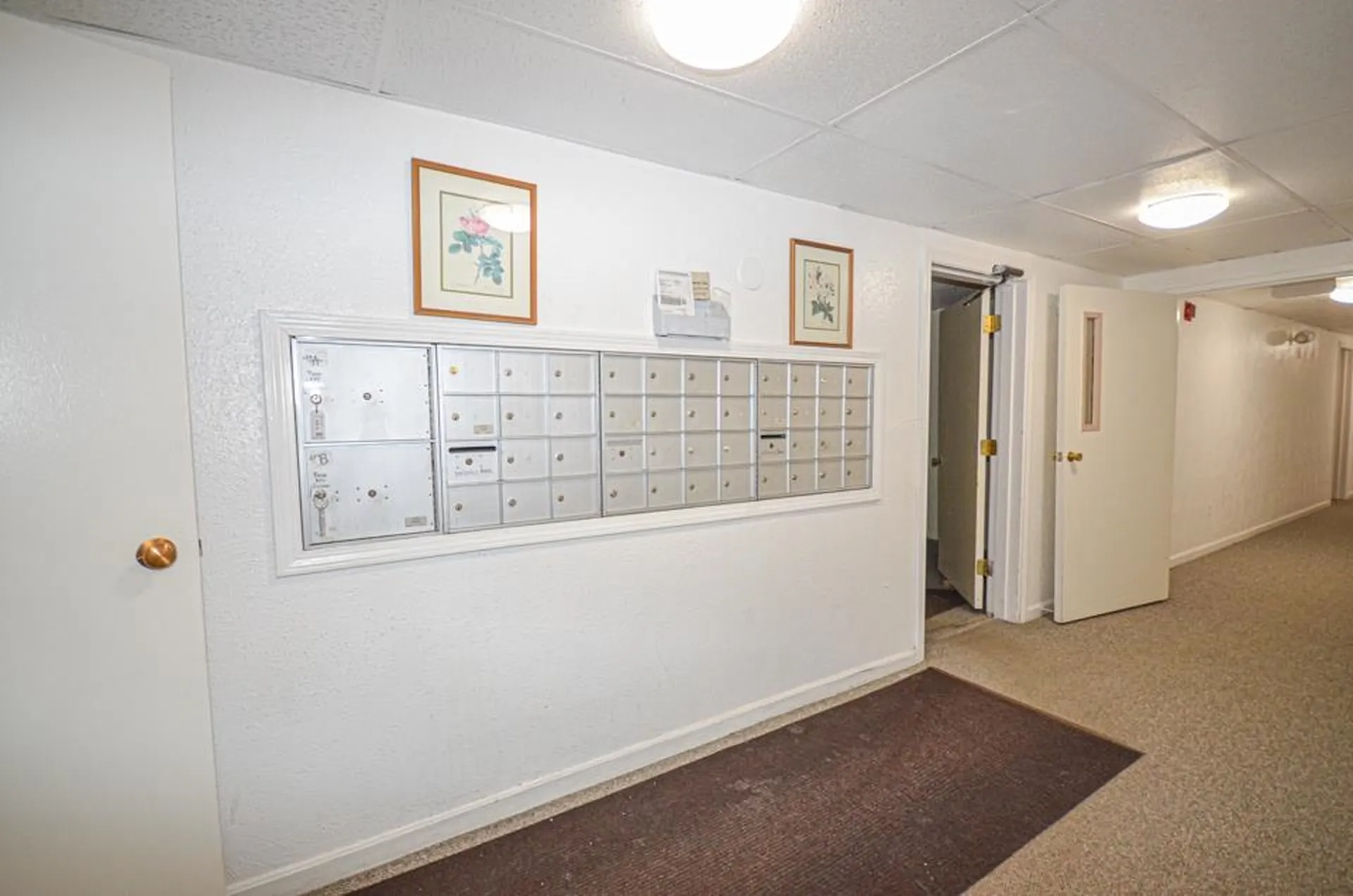 377 Huse Road Manchester NH 03103-3174