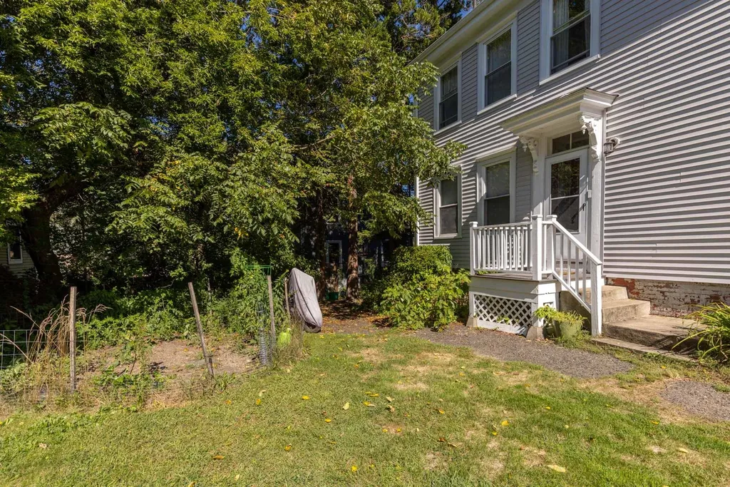 162 Thornton Street Portsmouth NH 03801
