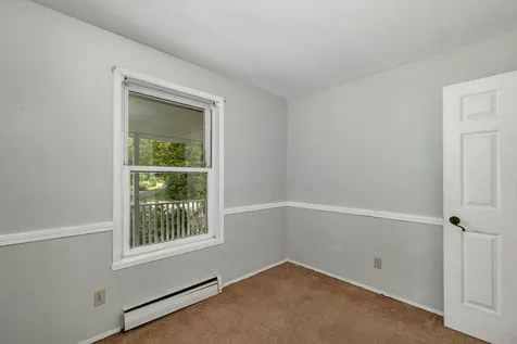 4 Oak Leaf Avenue Tuftonboro NH 03816