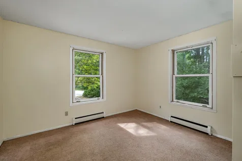 4 Oak Leaf Avenue Tuftonboro NH 03816