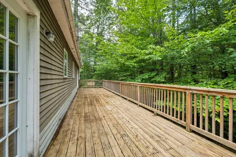 4 Oak Leaf Avenue Tuftonboro NH 03816
